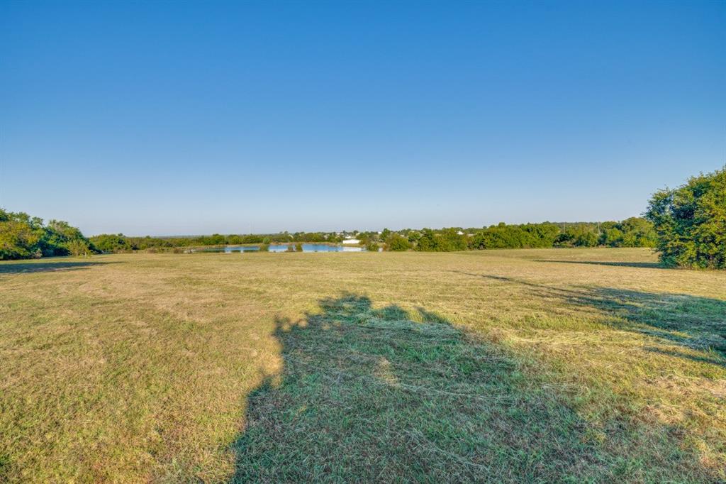 18760 Cr 913 Road Nevada, TX 75173 - Photo 11 of 13 a view of an ocean from a beach