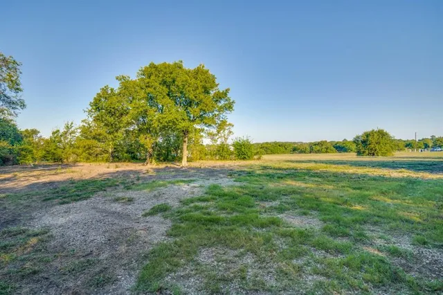 $440,000 | 18760 Cr 913 Road, Nevada, TX 75173