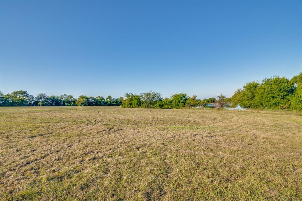 18760 Cr 913 Road Nevada, TX 75173 - Photo 3 of 13 a view of lake and mountain