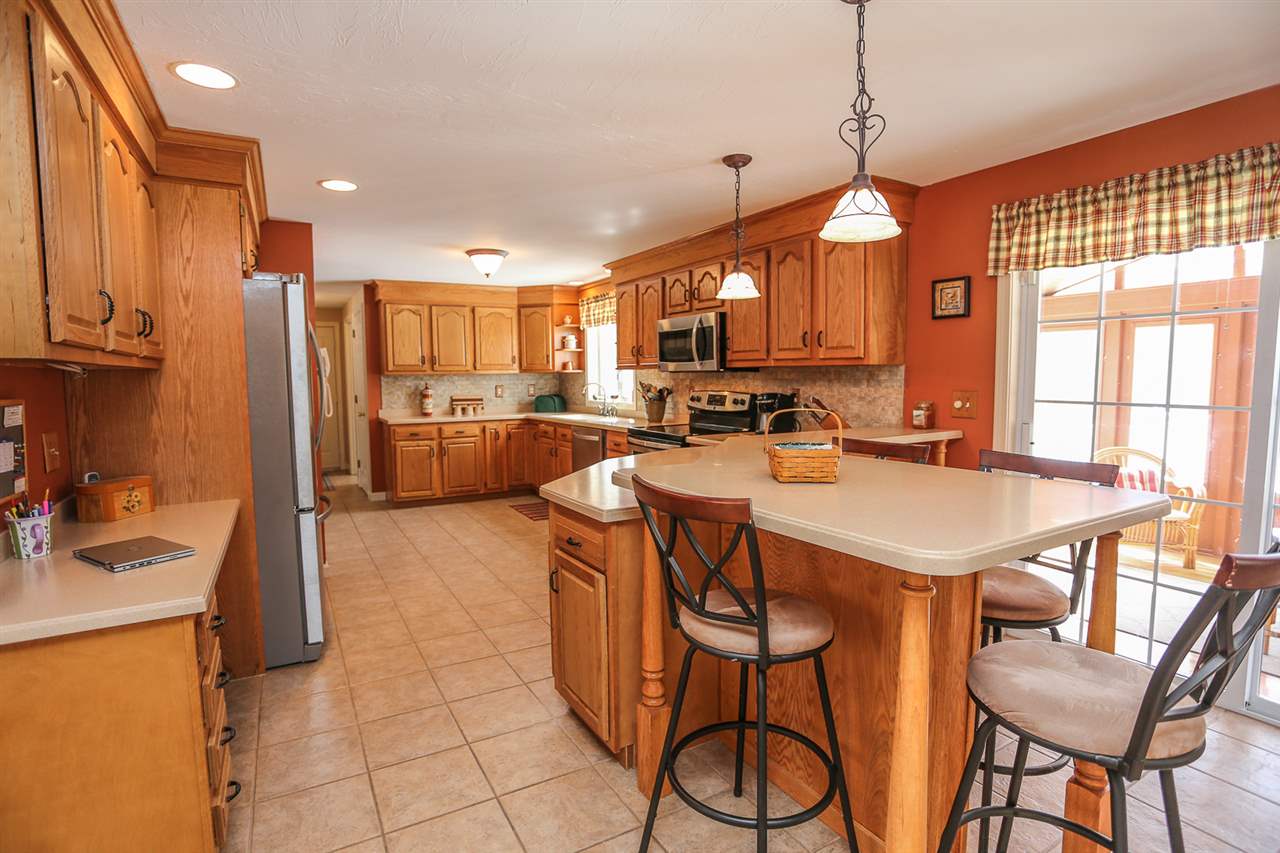 9 Laurel Road Hooksett, NH 03106 - Photo 13 of 40 Gallery Image 13