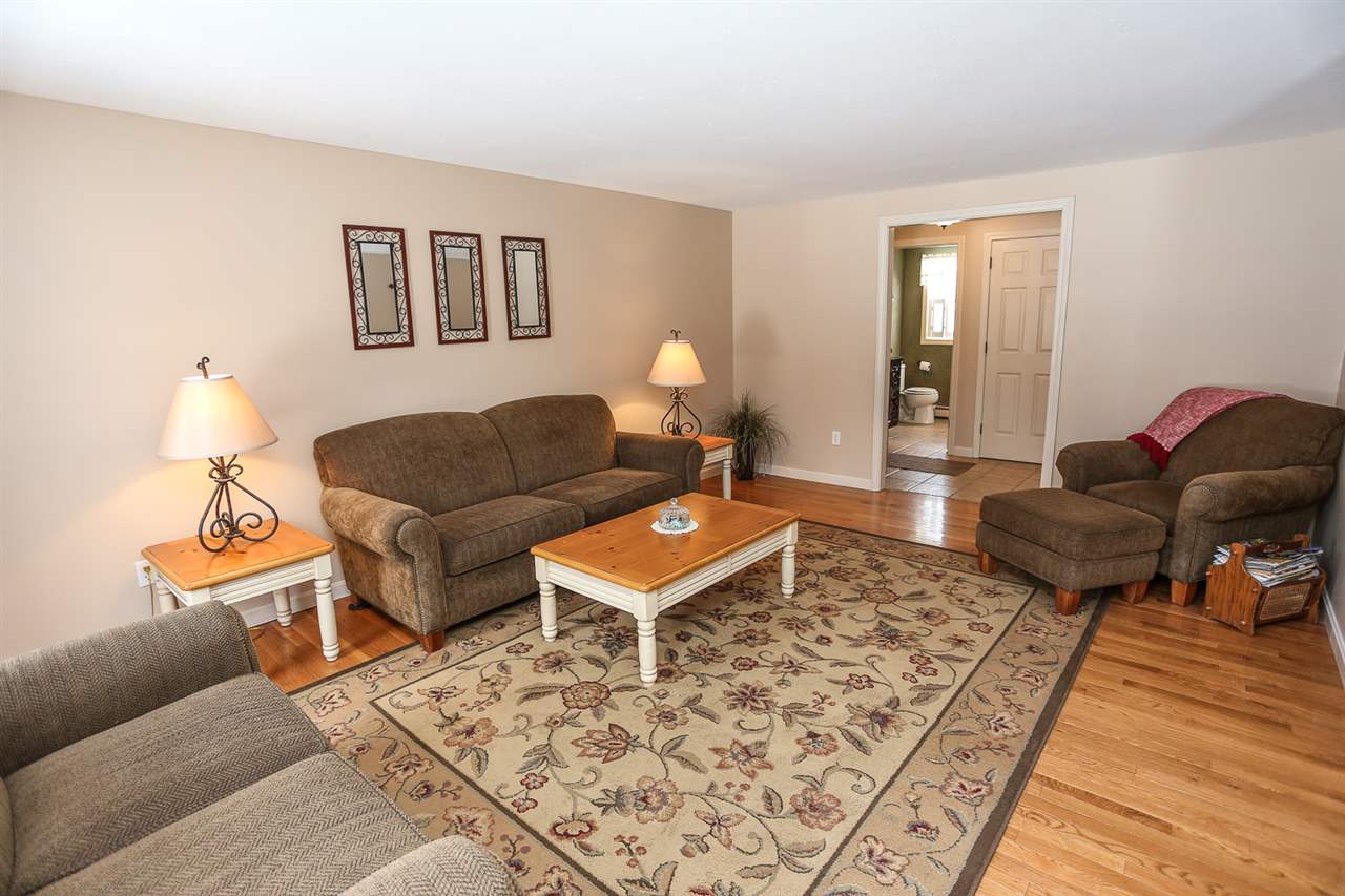 9 Laurel Road Hooksett, NH 03106 - Photo 18 of 40 Gallery Image 18