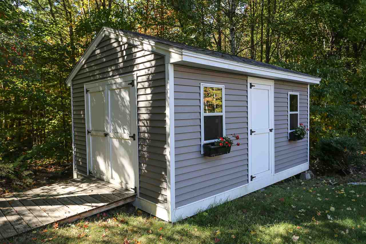 9 Laurel Road Hooksett, NH 03106 - Photo 36 of 40 Gallery Image 36