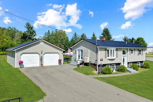 $324,900 | 68 Fords Lane, Mapleton, ME 04757