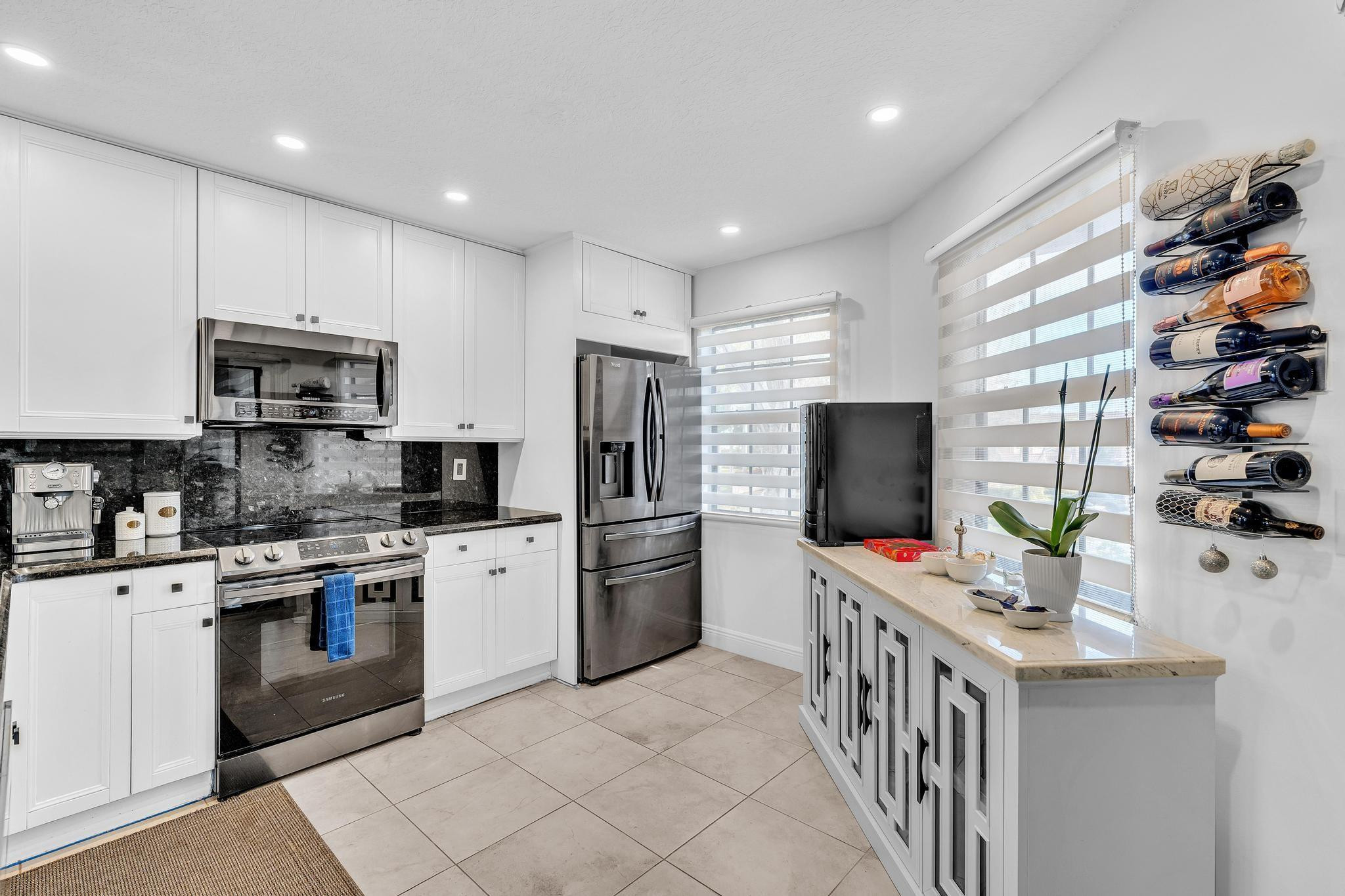 6666 Montego Bay Boulevard, Unit B Boca Raton, FL 33433 - Photo 22 of 57 Photo 22