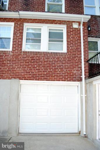 229 Westowne Road Baltimore, MD 21229 - Photo 2 of 24 Garage 1