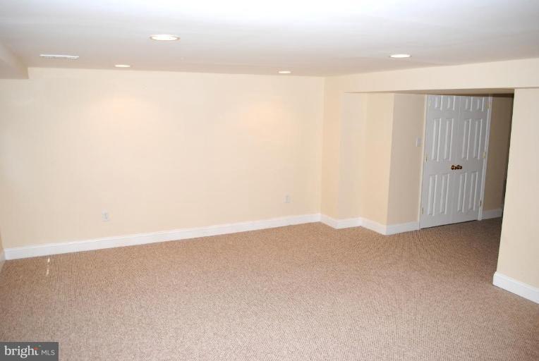229 Westowne Road Baltimore, MD 21229 - Photo 22 of 24 Recreation Room