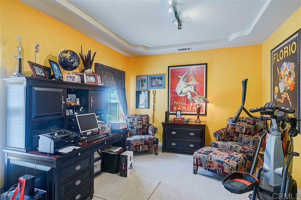 446 Rudd Road Vista, CA 92084 - Photo 16 of 25 Gallery Image 16