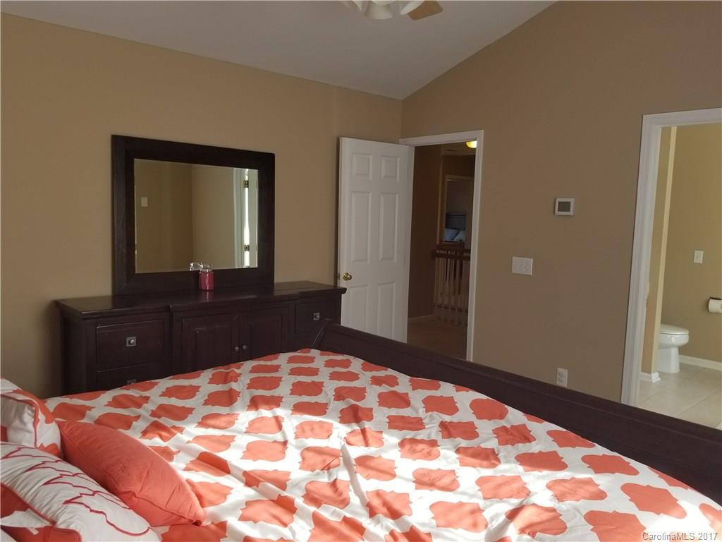 6600 Reedy Creek Road, Unit 33 Charlotte, NC 28215 - Photo 17 of 24