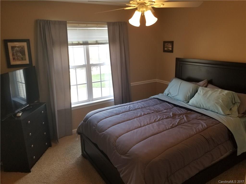 6600 Reedy Creek Road, Unit 33 Charlotte, NC 28215 - Photo 10 of 24