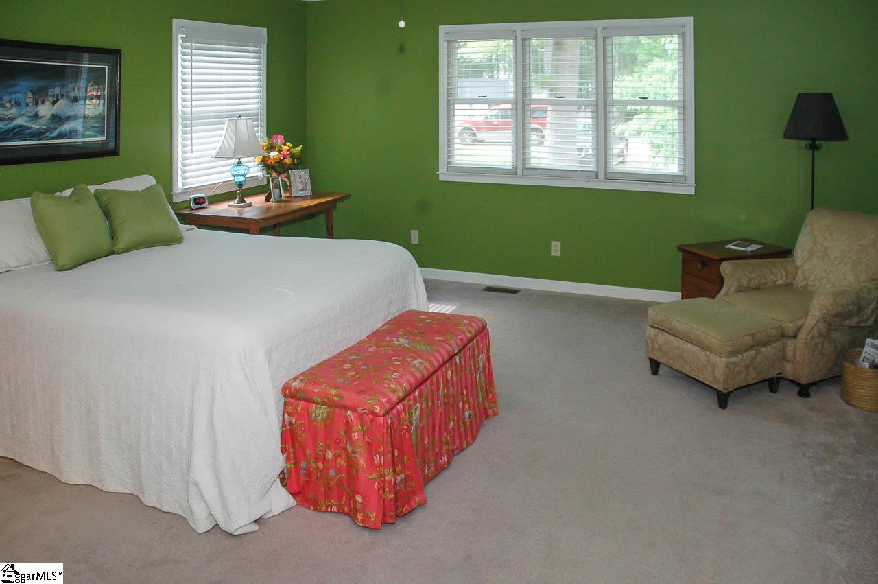 401 Pine Street Clinton, SC 29325 - Photo 15 of 21