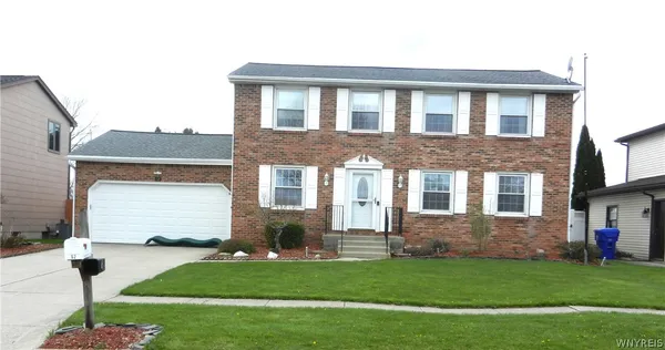 $350,000 | 62 Deerchase Road, West Seneca, NY 14224