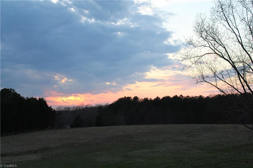 2621 Lunsford Road Summerfield, NC 27358 - Photo 28 of 30 Gallery Image 28
