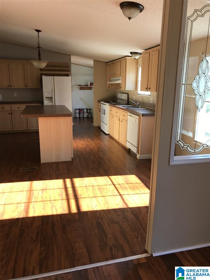 195 Honeysuckle Way Riverside, AL 35135 - Photo 5 of 24