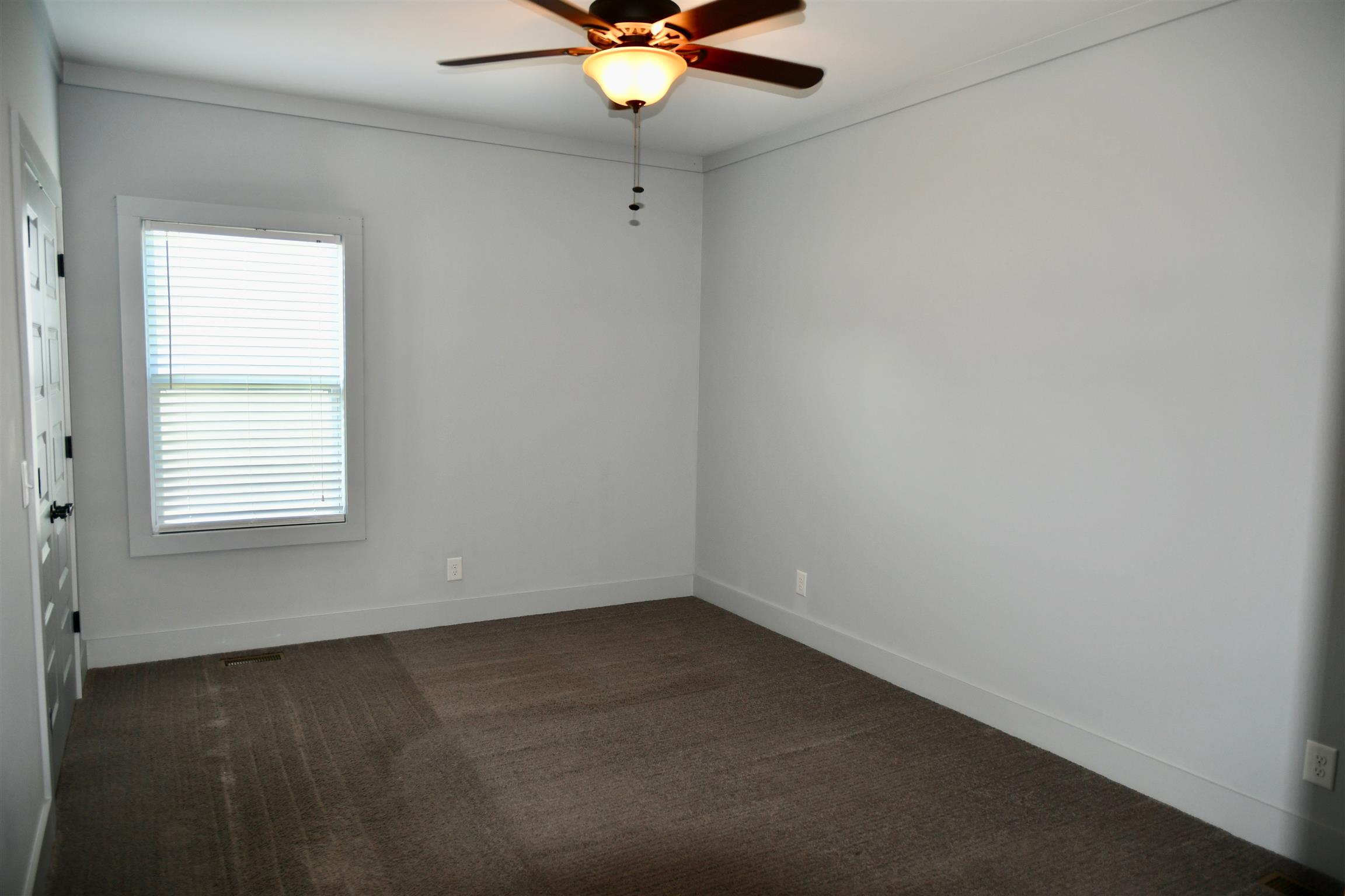 201 A Portland Road White House, TN 37188 - Photo 3 of 9 Master Bedroom down