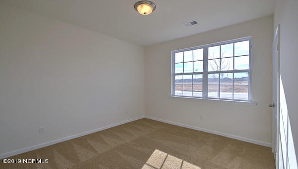 307 Frida Road New Bern, NC 28560 - Photo 6 of 17 Photos are representative