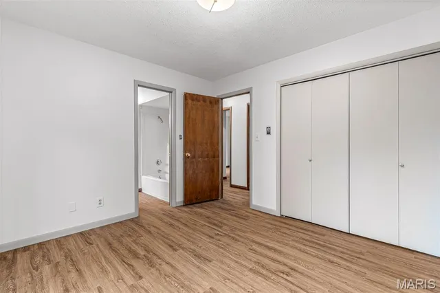 $379,000 | 10215 Tri Acre Lane, Ste. Genevieve, MO 63670