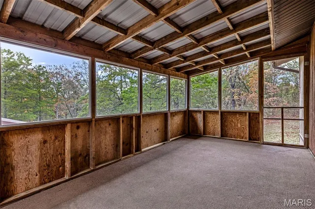 $379,000 | 10215 Tri Acre Lane, Ste. Genevieve, MO 63670