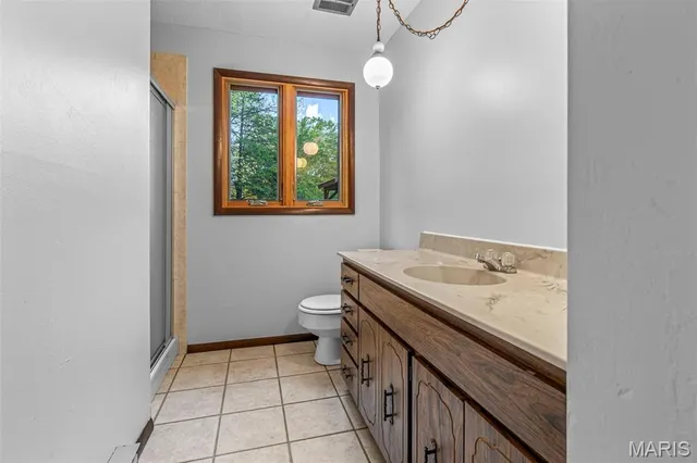 $379,000 | 10215 Tri Acre Lane, Ste. Genevieve, MO 63670