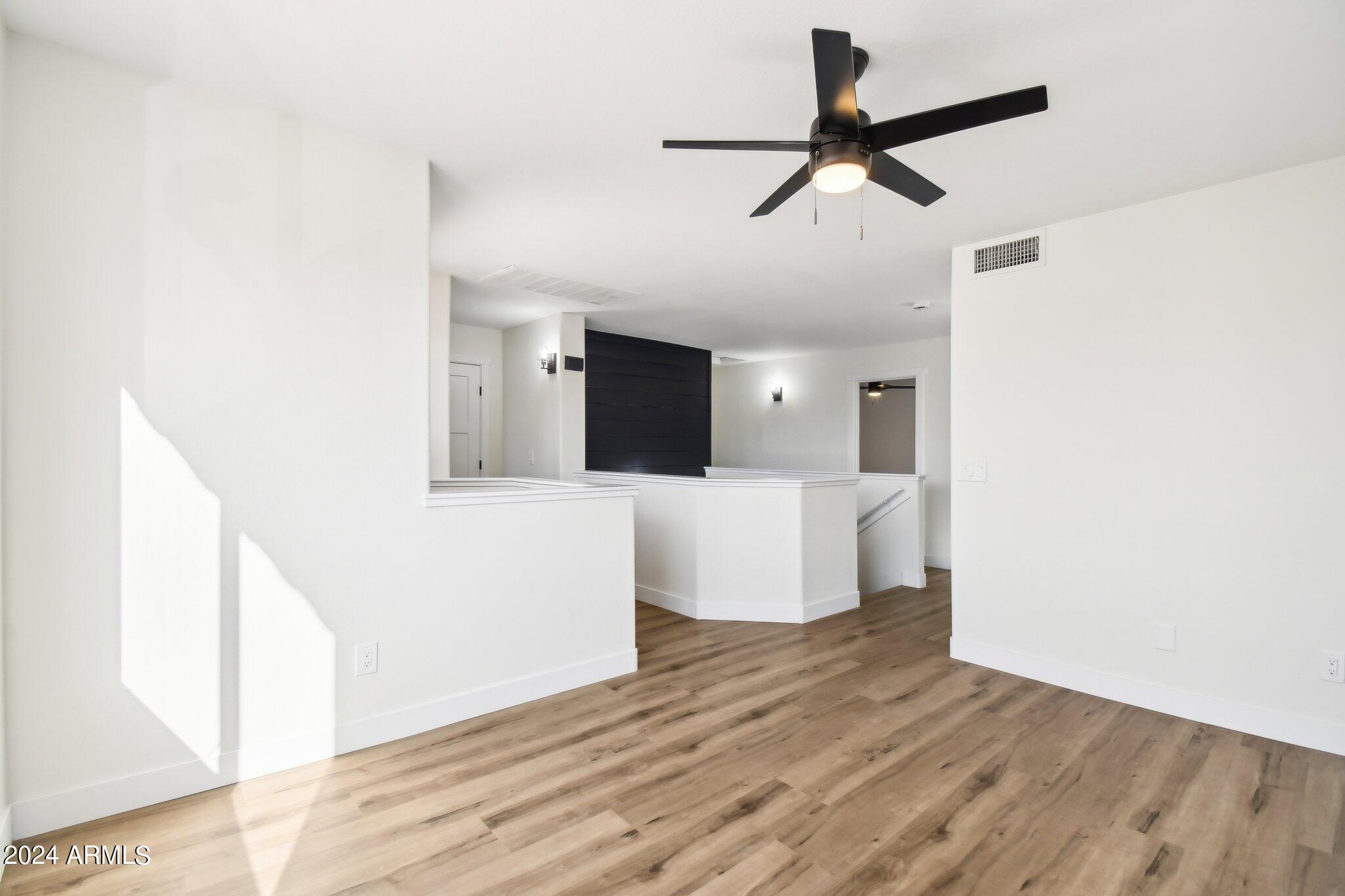 12716 Desert Flower Road Avondale, AZ 85392 - Photo 16 of 39 W Desert Flower Rd-019