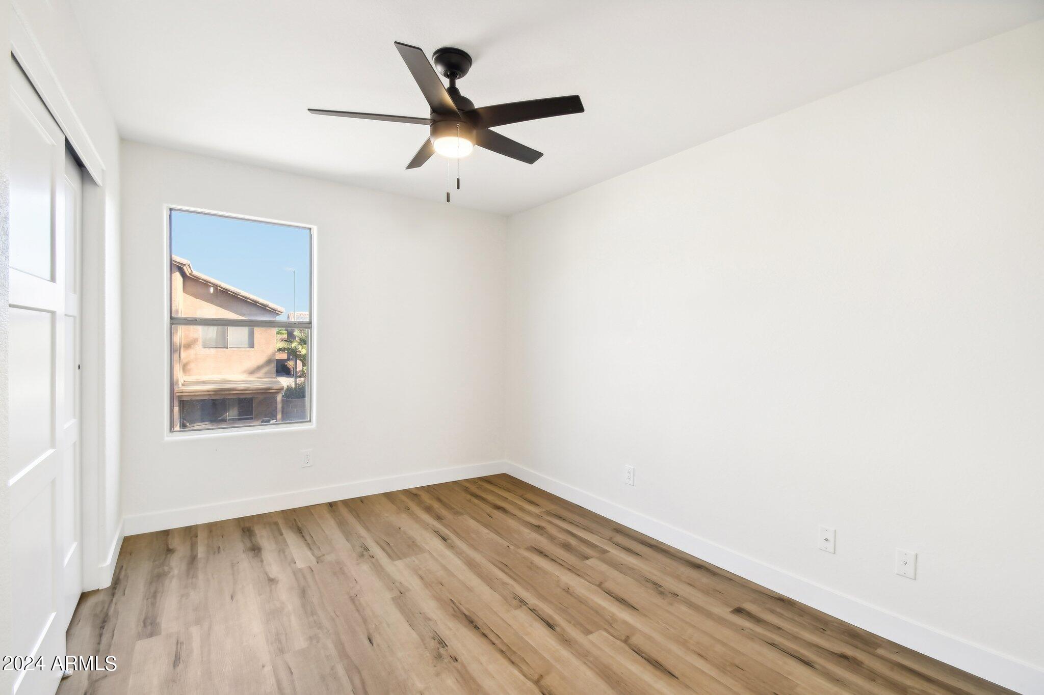 12716 Desert Flower Road Avondale, AZ 85392 - Photo 18 of 39 W Desert Flower Rd-021