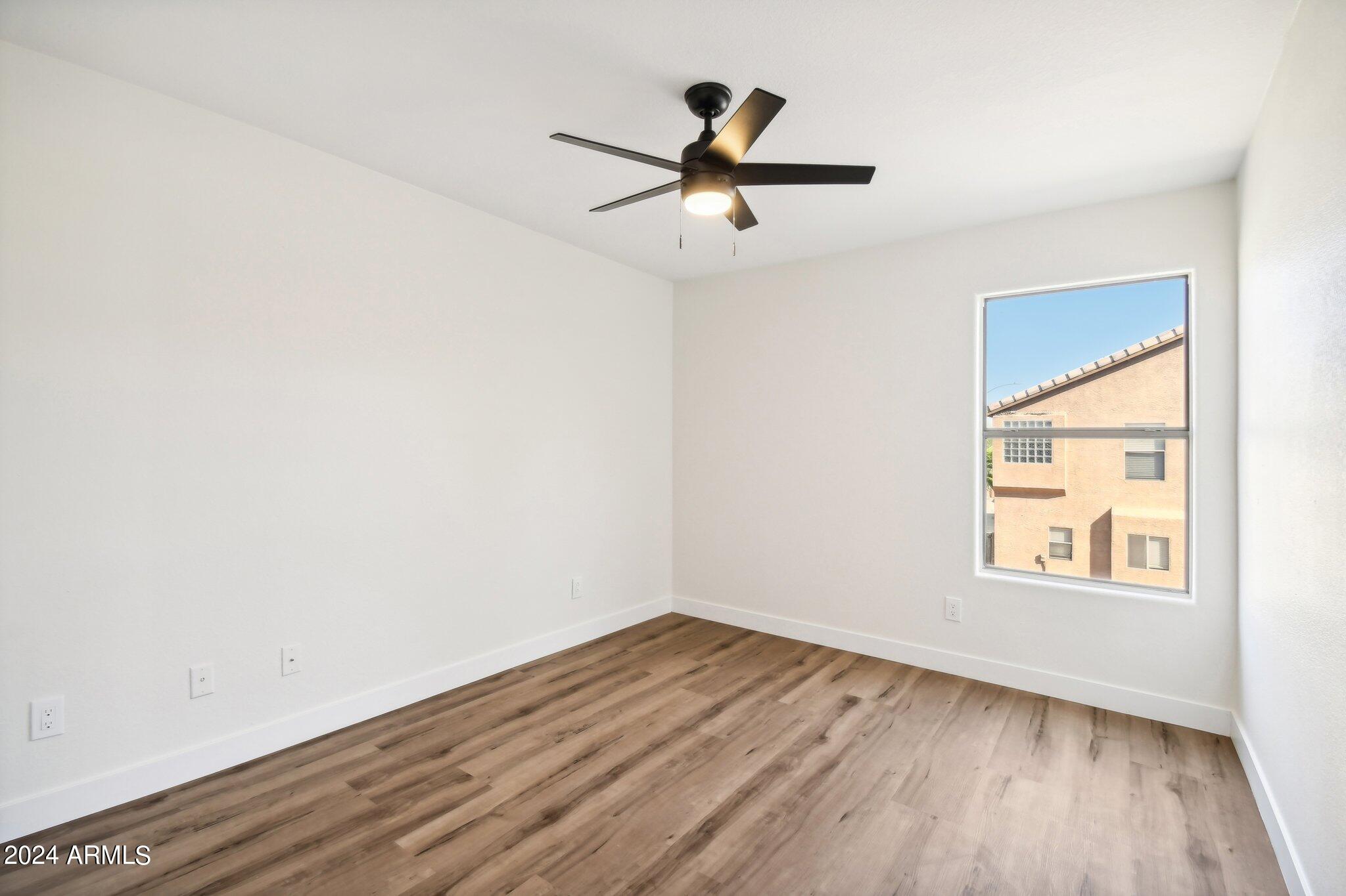12716 Desert Flower Road Avondale, AZ 85392 - Photo 24 of 39 W Desert Flower Rd-025