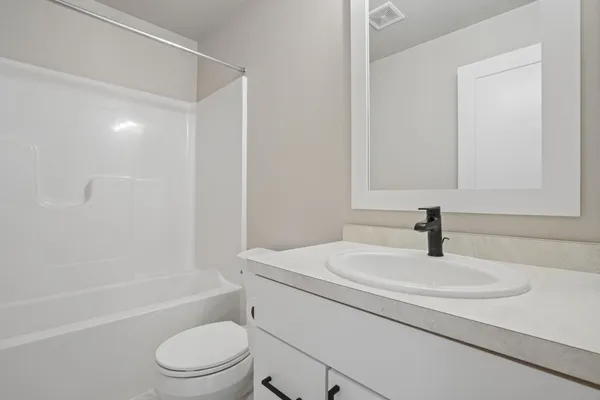 $439,900 | 6612 28th Street South, Fargo, ND 58104