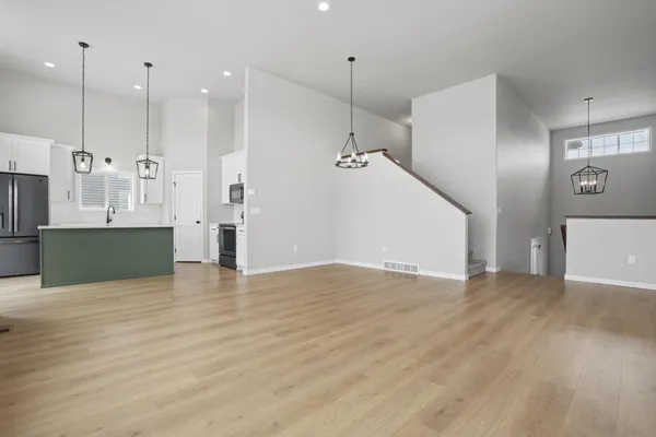 $439,900 | 6612 28th Street South, Fargo, ND 58104