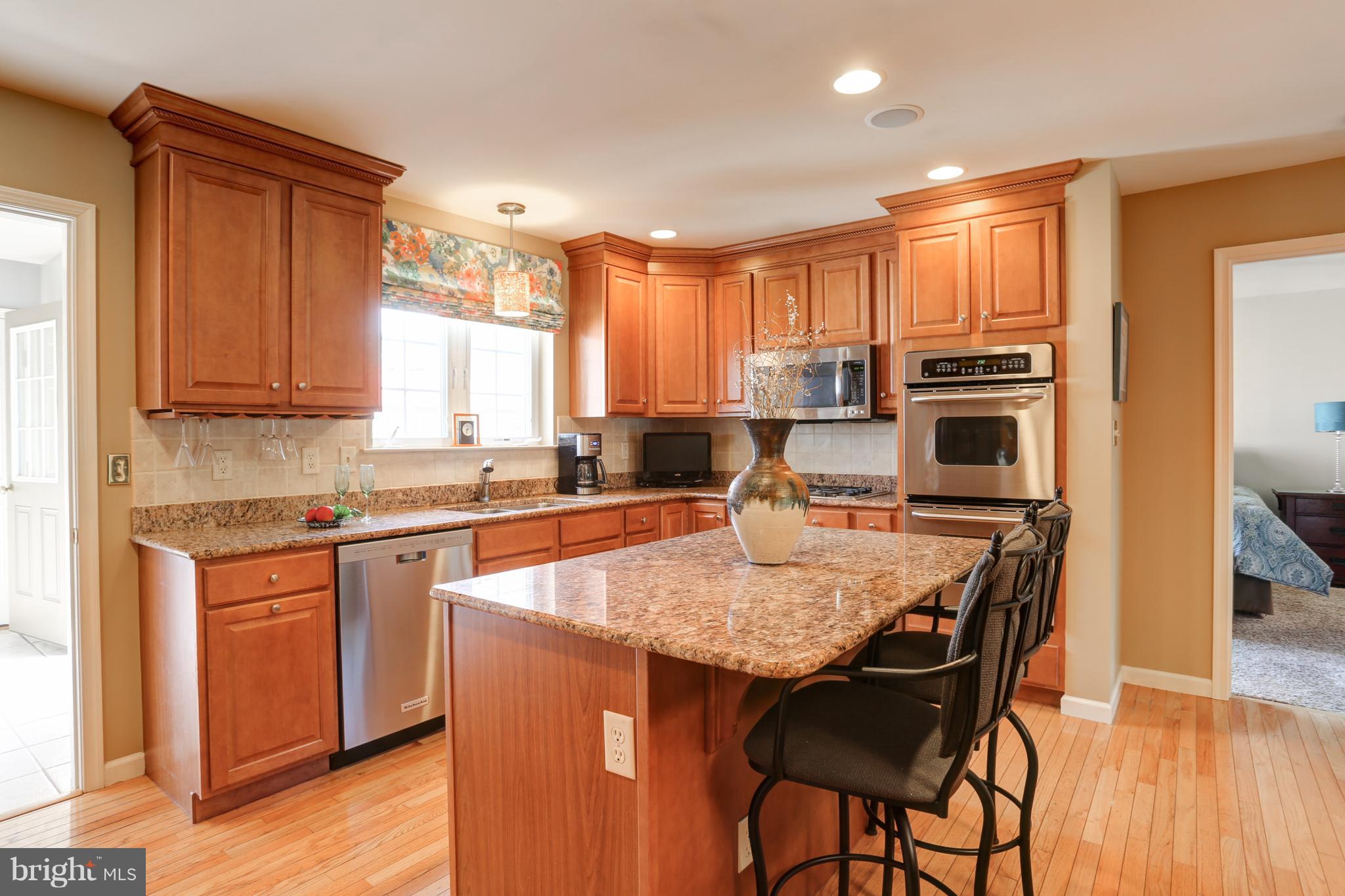 906 Suffolk Drive Lititz, PA 17543 - Photo 16 of 45 Gallery Image 16