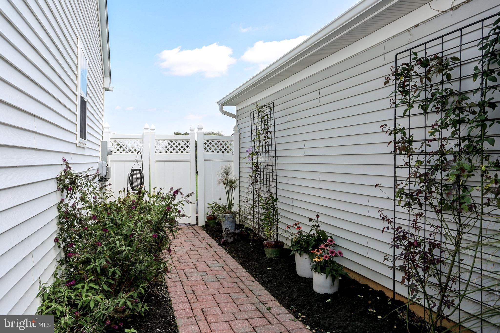 906 Suffolk Drive Lititz, PA 17543 - Photo 40 of 45 Gallery Image 40