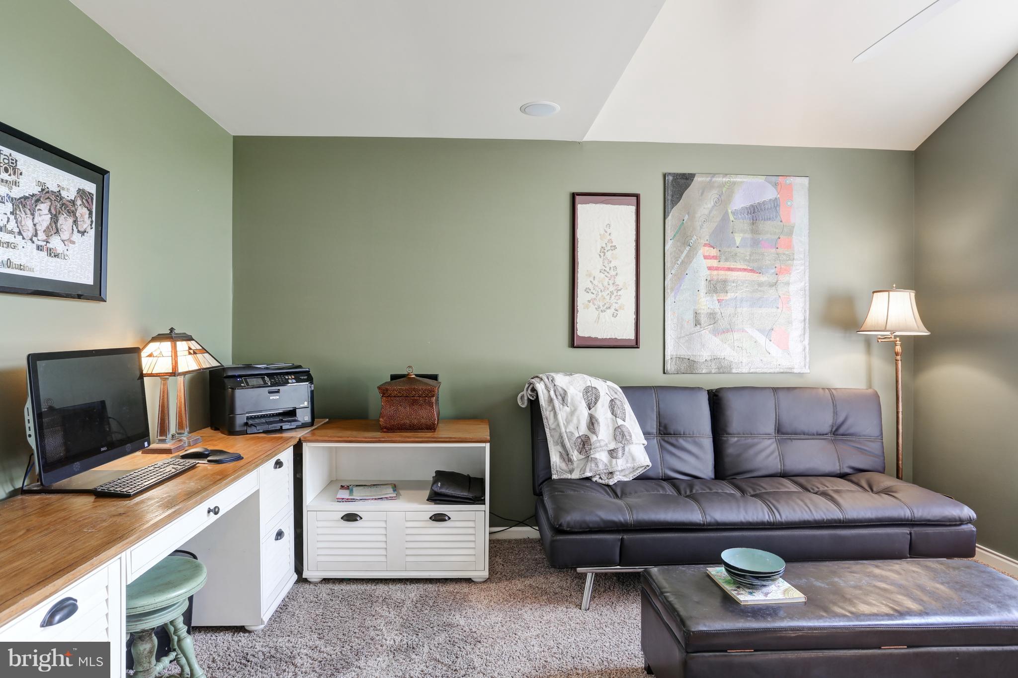 906 Suffolk Drive Lititz, PA 17543 - Photo 8 of 45 Great office space or third bedroom.