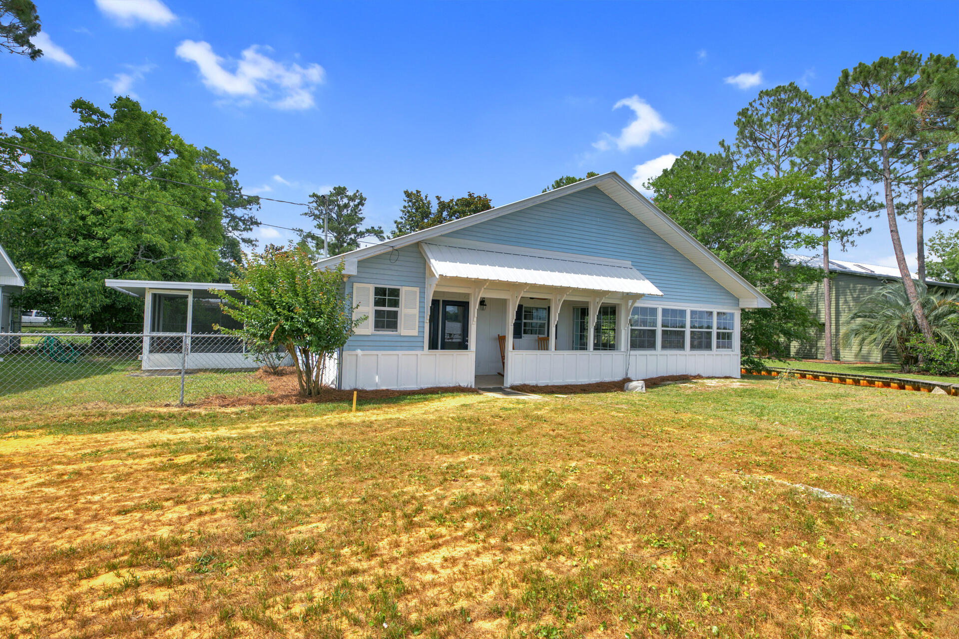 237 Ruth Road Freeport, FL 32439 - Photo 3 of 40 Charming beach cottage exterior