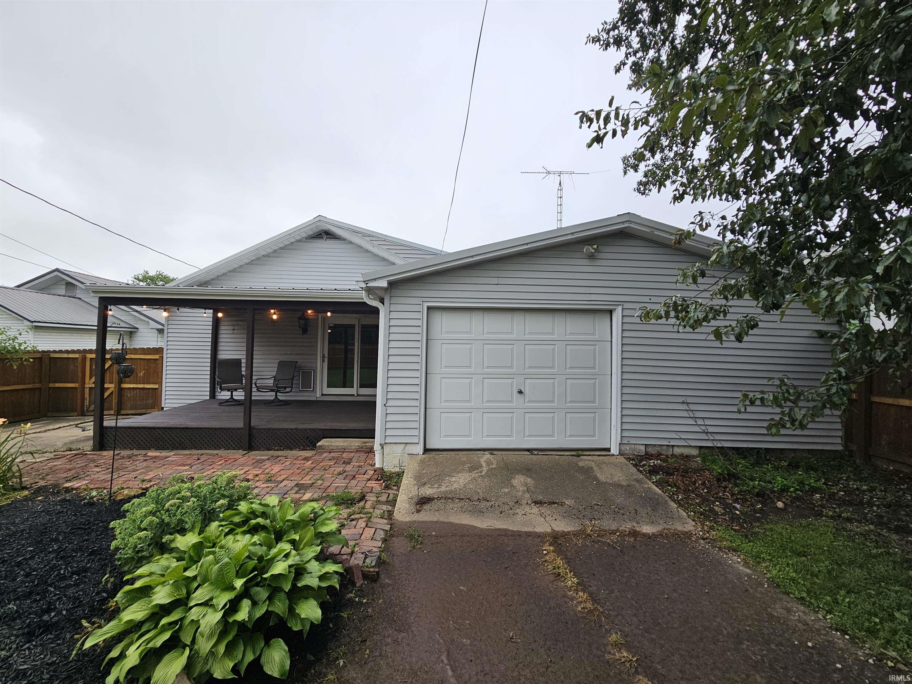 813 West 4th Street Bicknell, IN 47512 - Photo 25 of 28