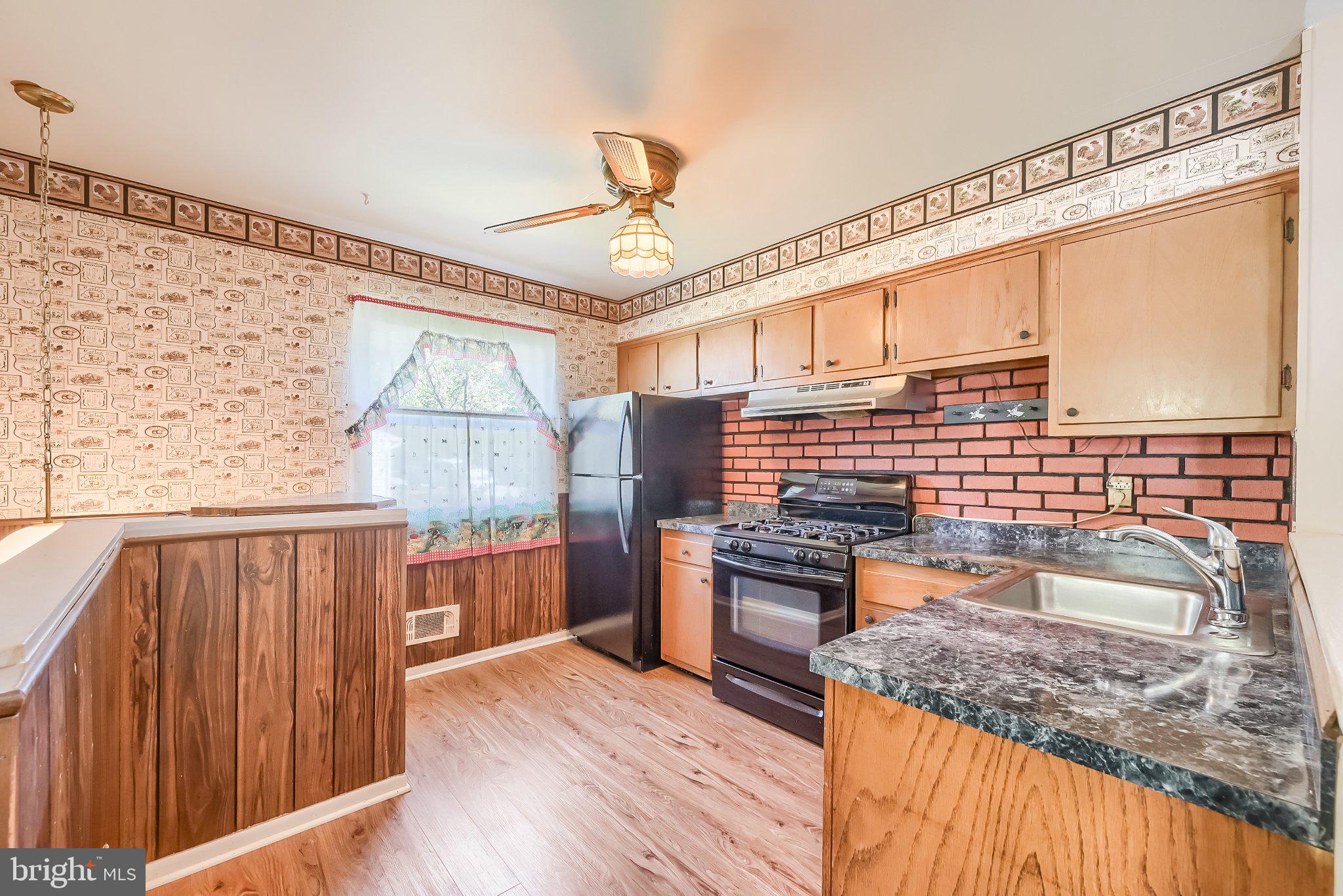 3712 Lambson Road Baltimore, MD 21220 - Photo 7 of 24 Gallery Image 7