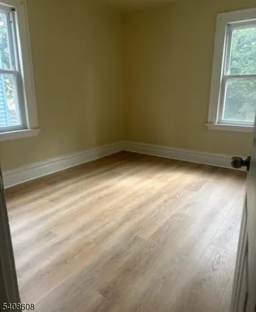 $2,400 | 66 Poe Avenue, Unit 2, Newark, NJ 07106