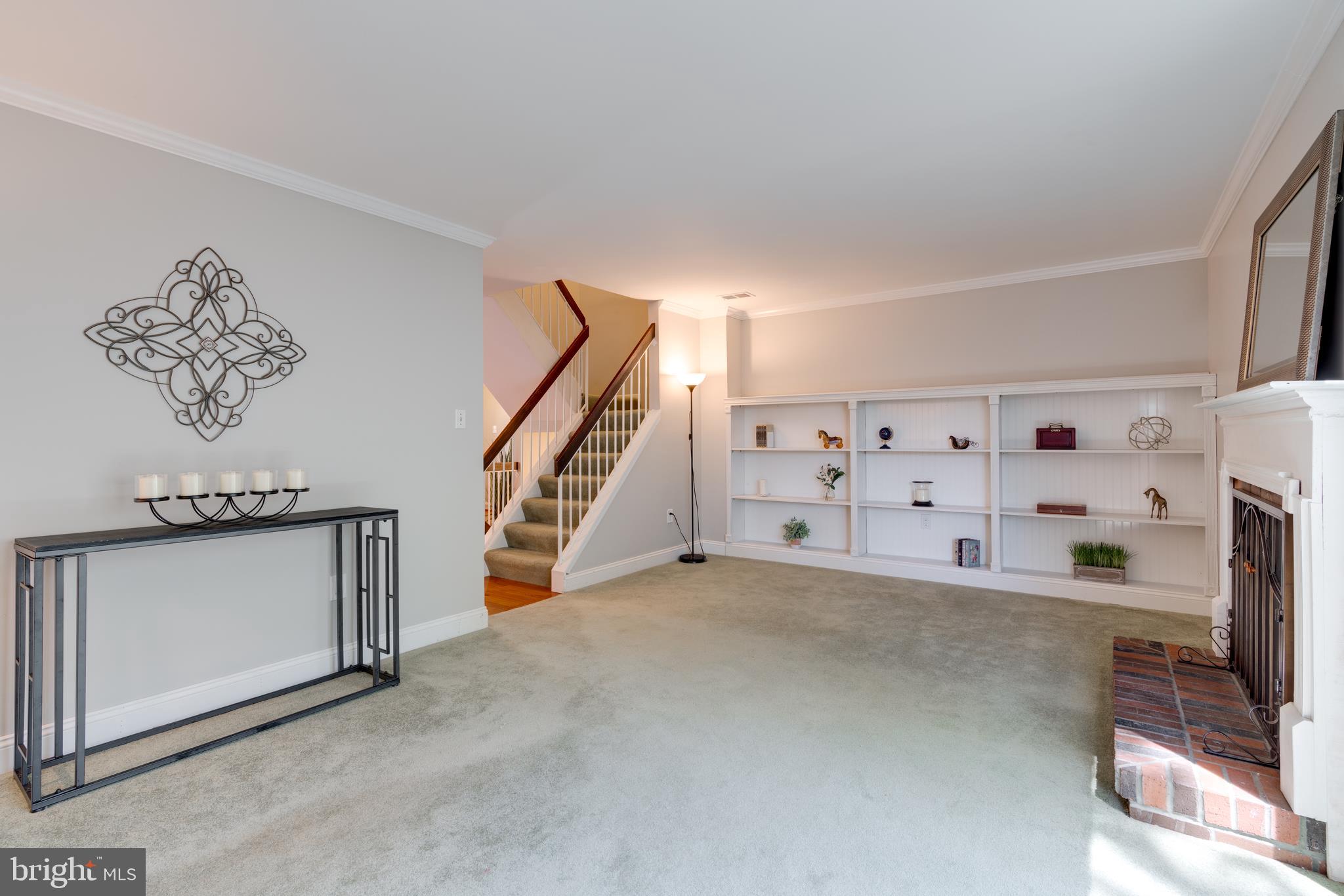 8761 Ridge Hollow Court Springfield, VA 22152 - Photo 27 of 62 Gallery Image 27