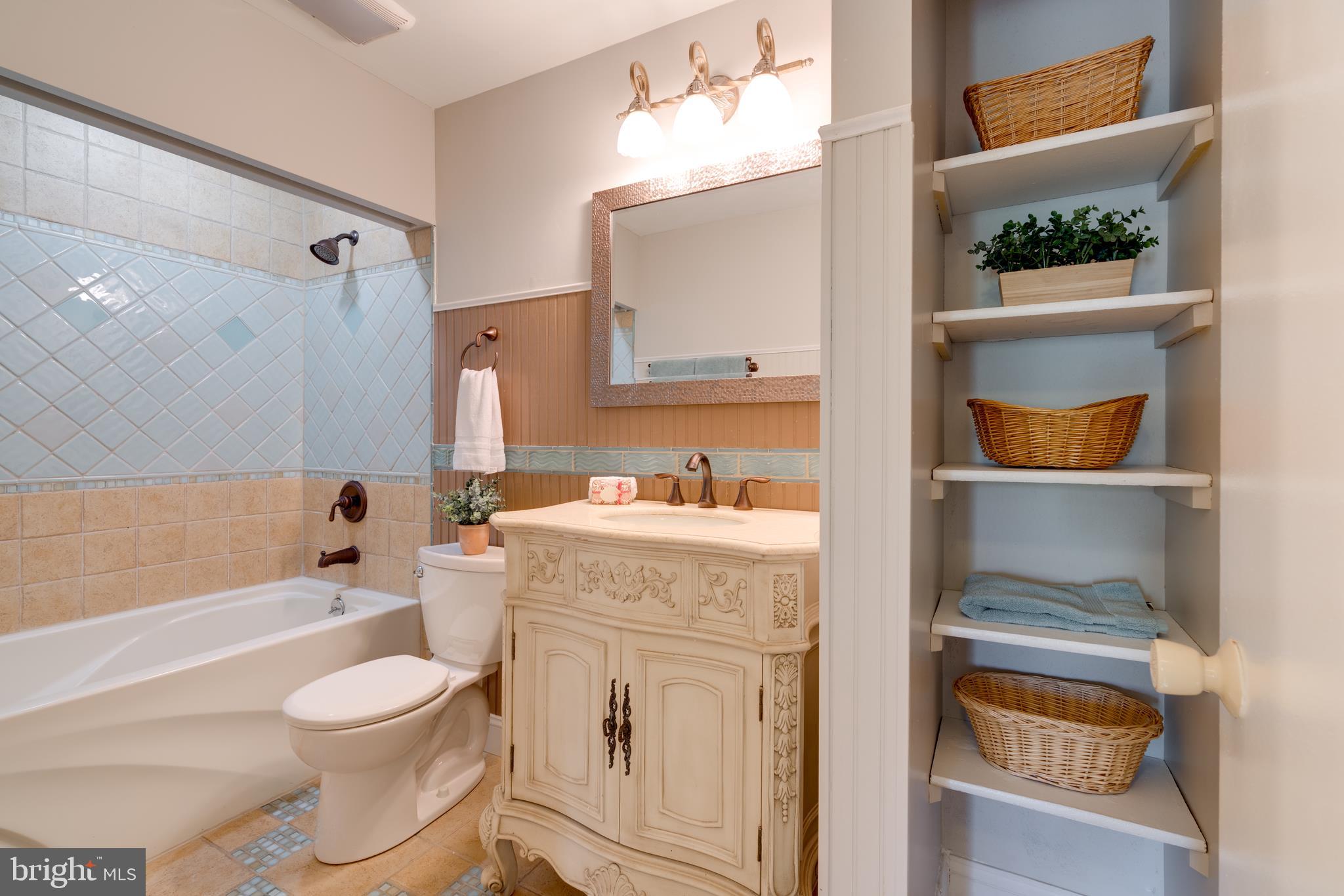 8761 Ridge Hollow Court Springfield, VA 22152 - Photo 37 of 62 Gallery Image 37