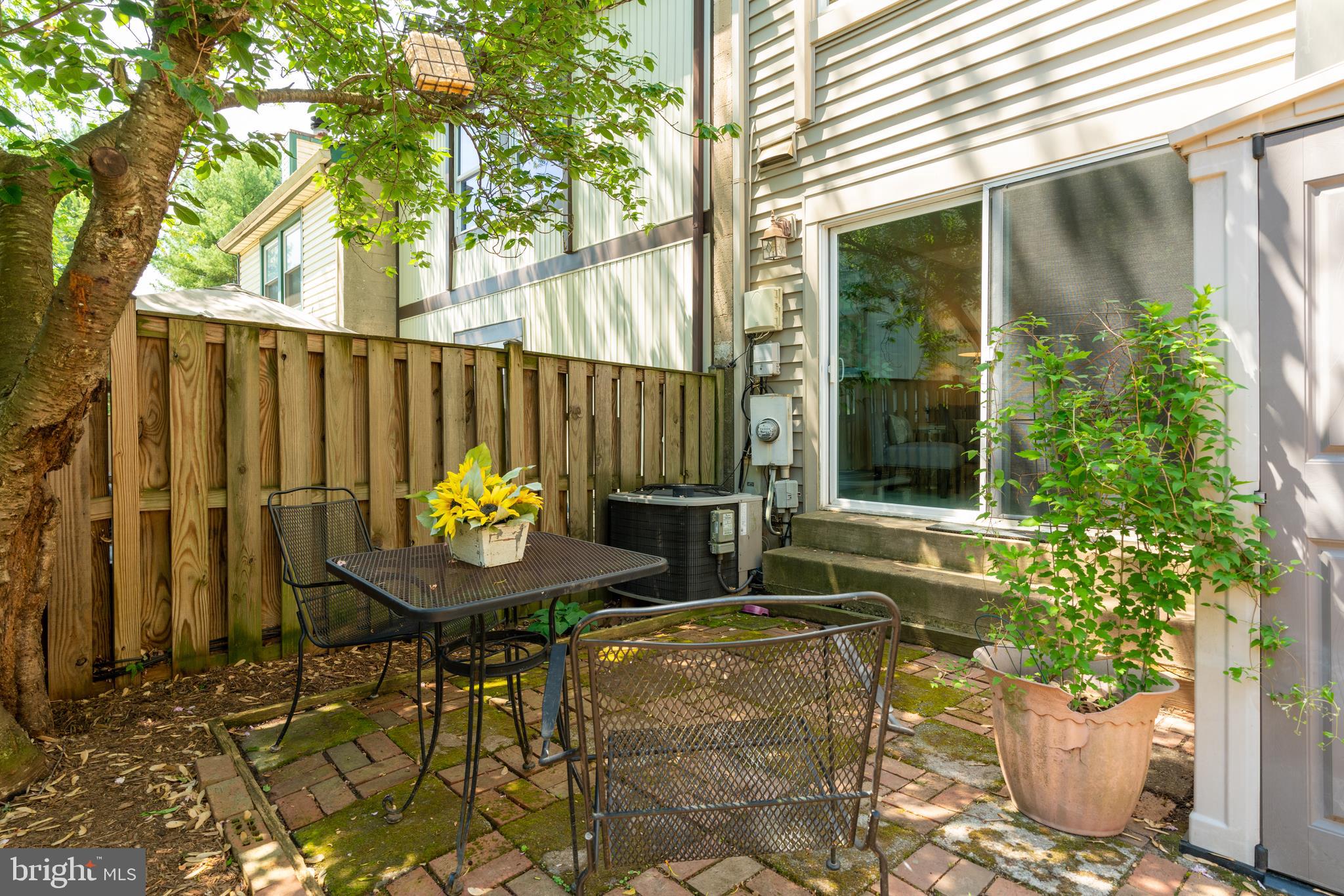 8761 Ridge Hollow Court Springfield, VA 22152 - Photo 61 of 62 Gallery Image 61