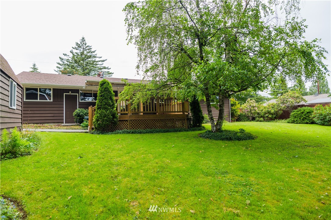226 234th Street Southwest Bothell, WA 98021 - Photo 16 of 18