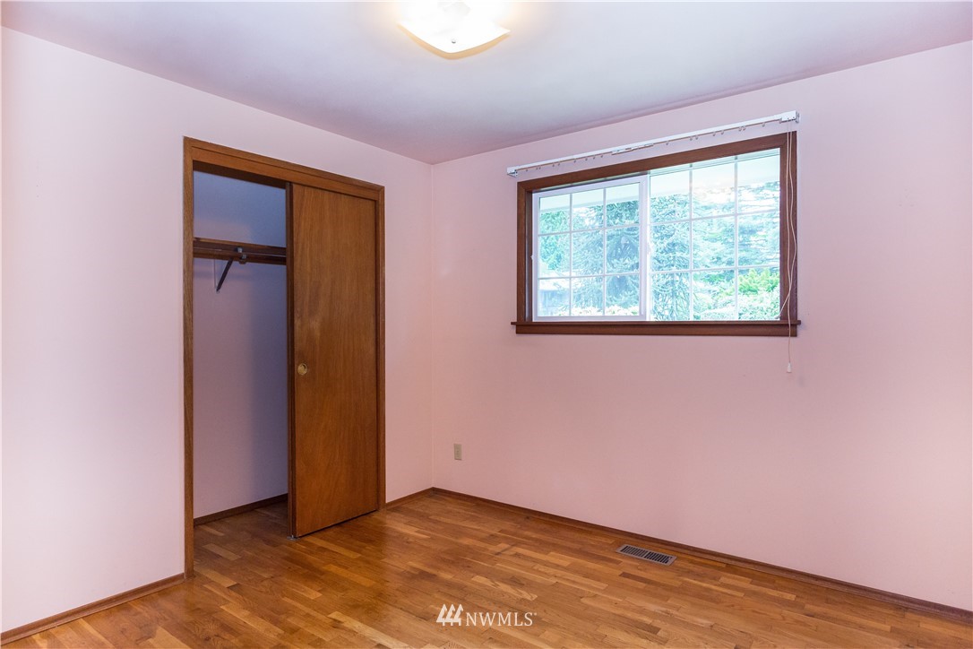 226 234th Street Southwest Bothell, WA 98021 - Photo 8 of 18