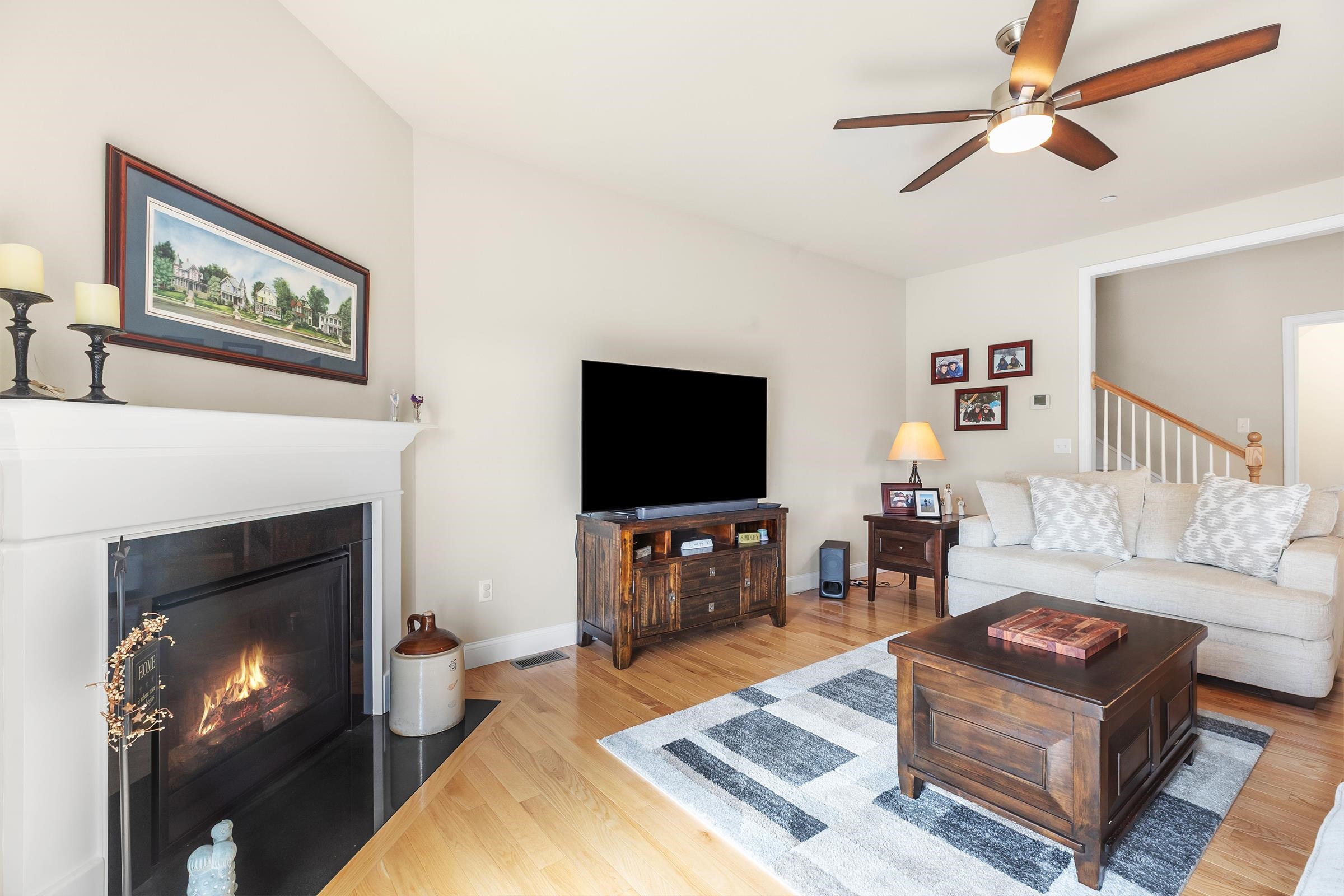 12 Manor Drive, Unit B Hooksett, NH 03106 - Photo 12 of 34