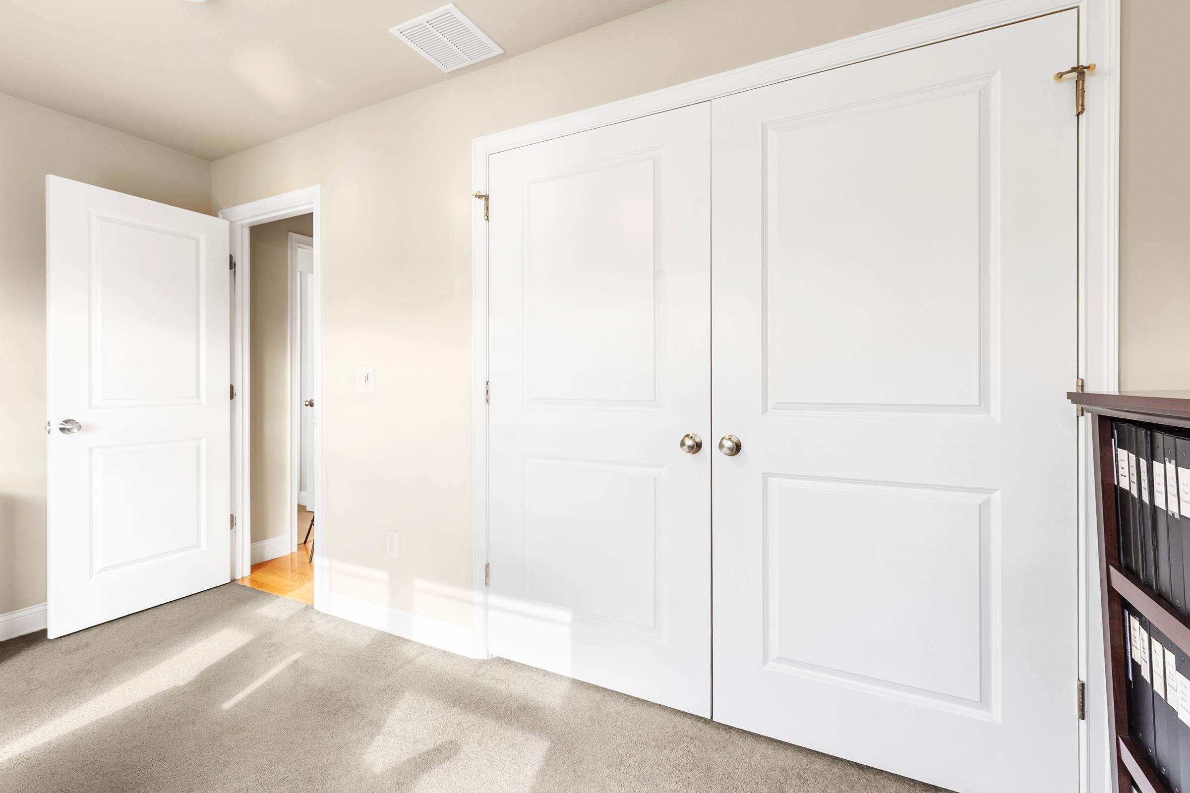 12 Manor Drive, Unit B Hooksett, NH 03106 - Photo 25 of 34