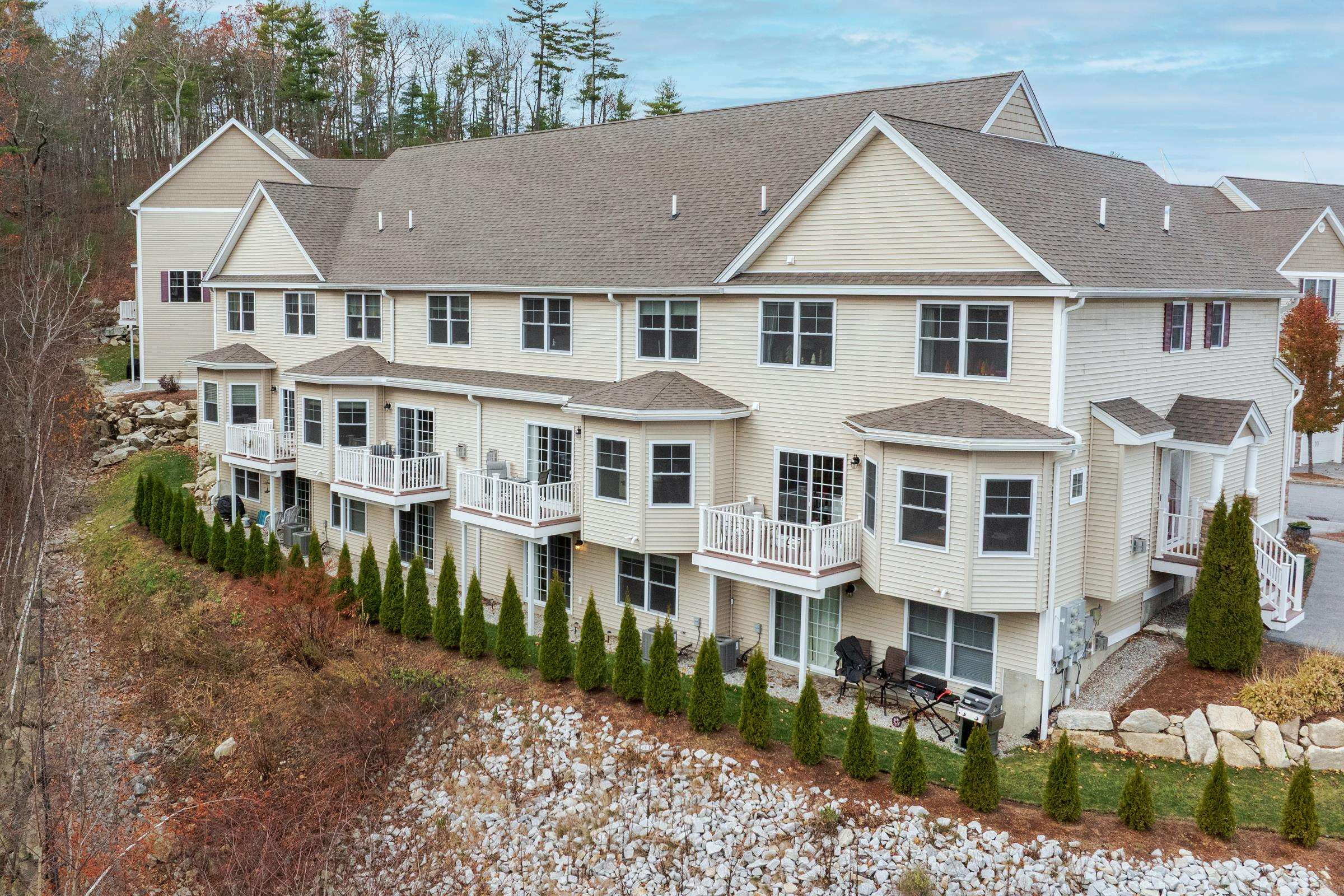 12 Manor Drive, Unit B Hooksett, NH 03106 - Photo 32 of 34