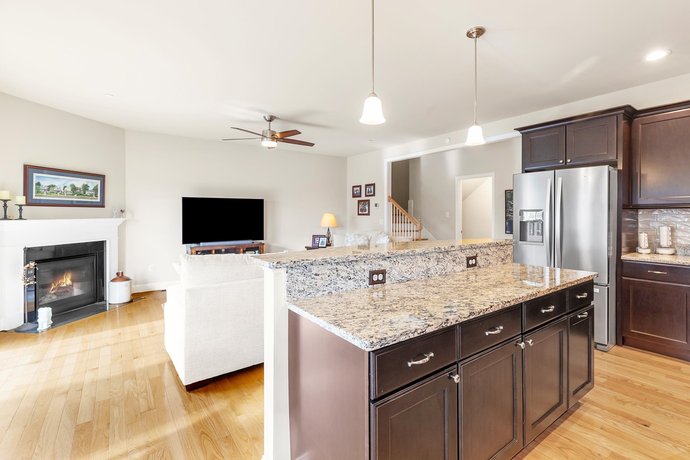 12 Manor Drive, Unit B Hooksett, NH 03106 - Photo 9 of 34