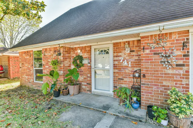 $252,900 | 741 Rutgers Lane, Deer Park, TX 77536