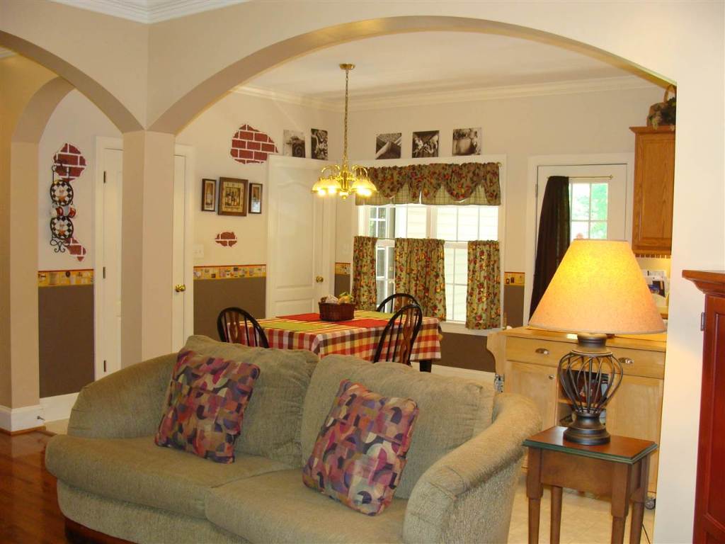 424 Old Colony Road Anderson, SC 29621 - Photo 10 of 31