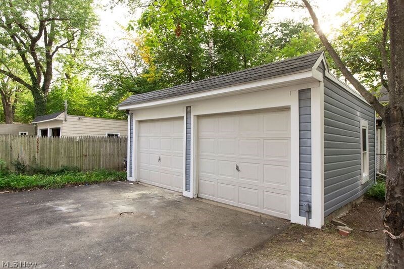 3276 Chalfant Road Cleveland, OH 44120 - Photo 29 of 29 Gallery Image 29