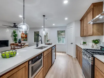 $685,000 | 10436 Royalwood Drive, Dallas, TX 75238