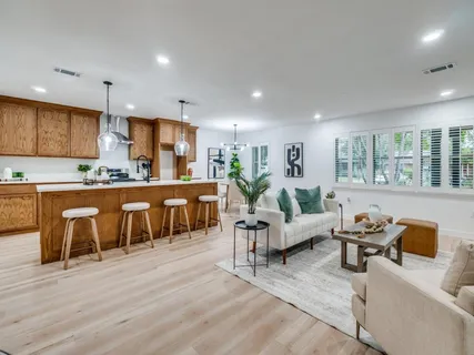 $685,000 | 10436 Royalwood Drive, Dallas, TX 75238