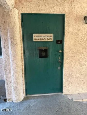 $2,750 | 2940 North Verdugo Road, Unit 323, Glendale, CA 91208