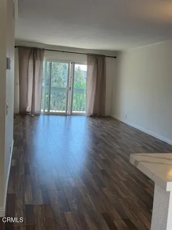 $2,690 | 2940 North Verdugo Road, Unit 323, Glendale, CA 91208
